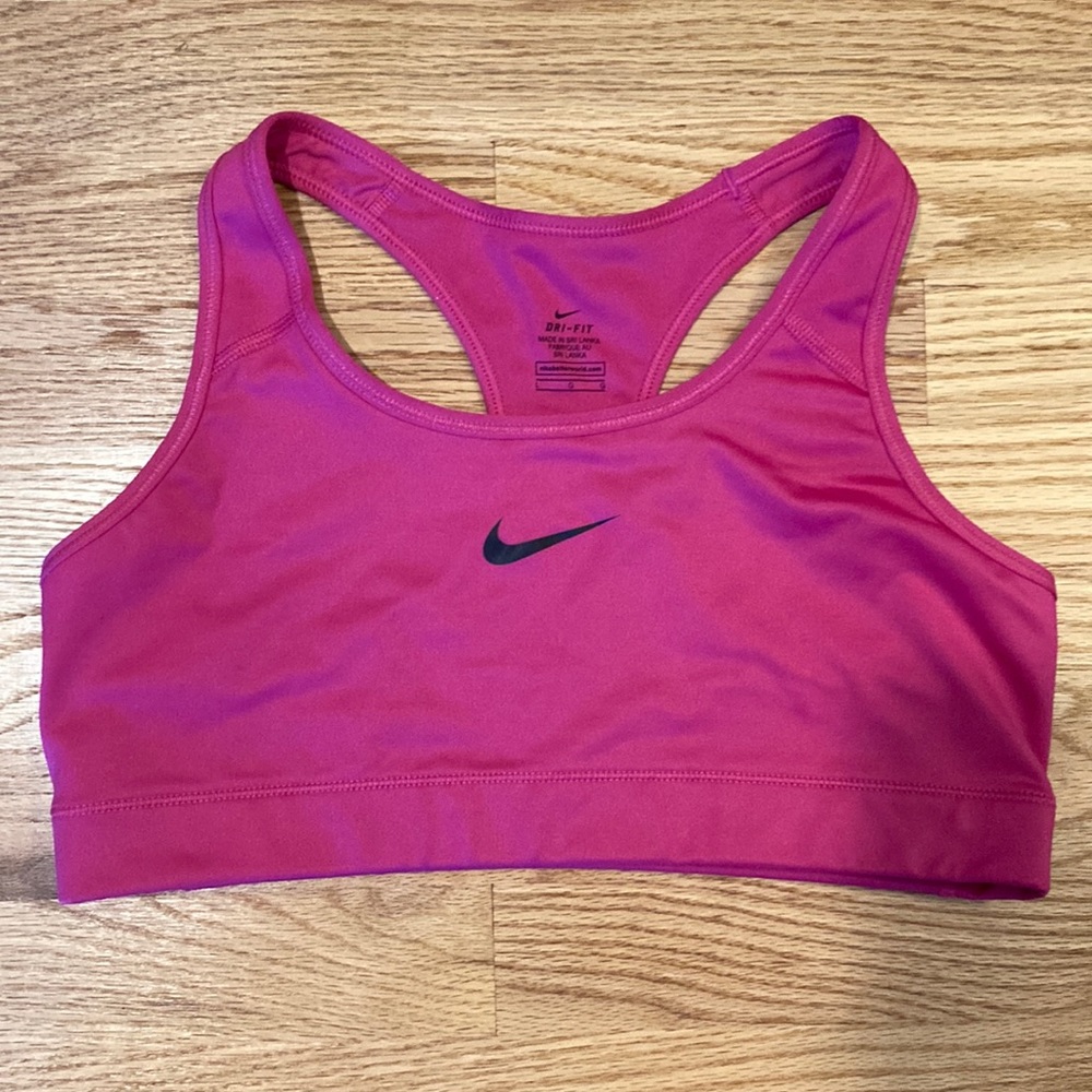Nike women’s large pink sports bra